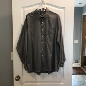 Van Huesen dress shirt